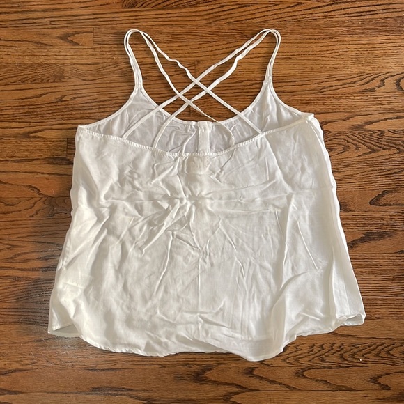 Cloth & stone white tank top - Picture 2 of 4